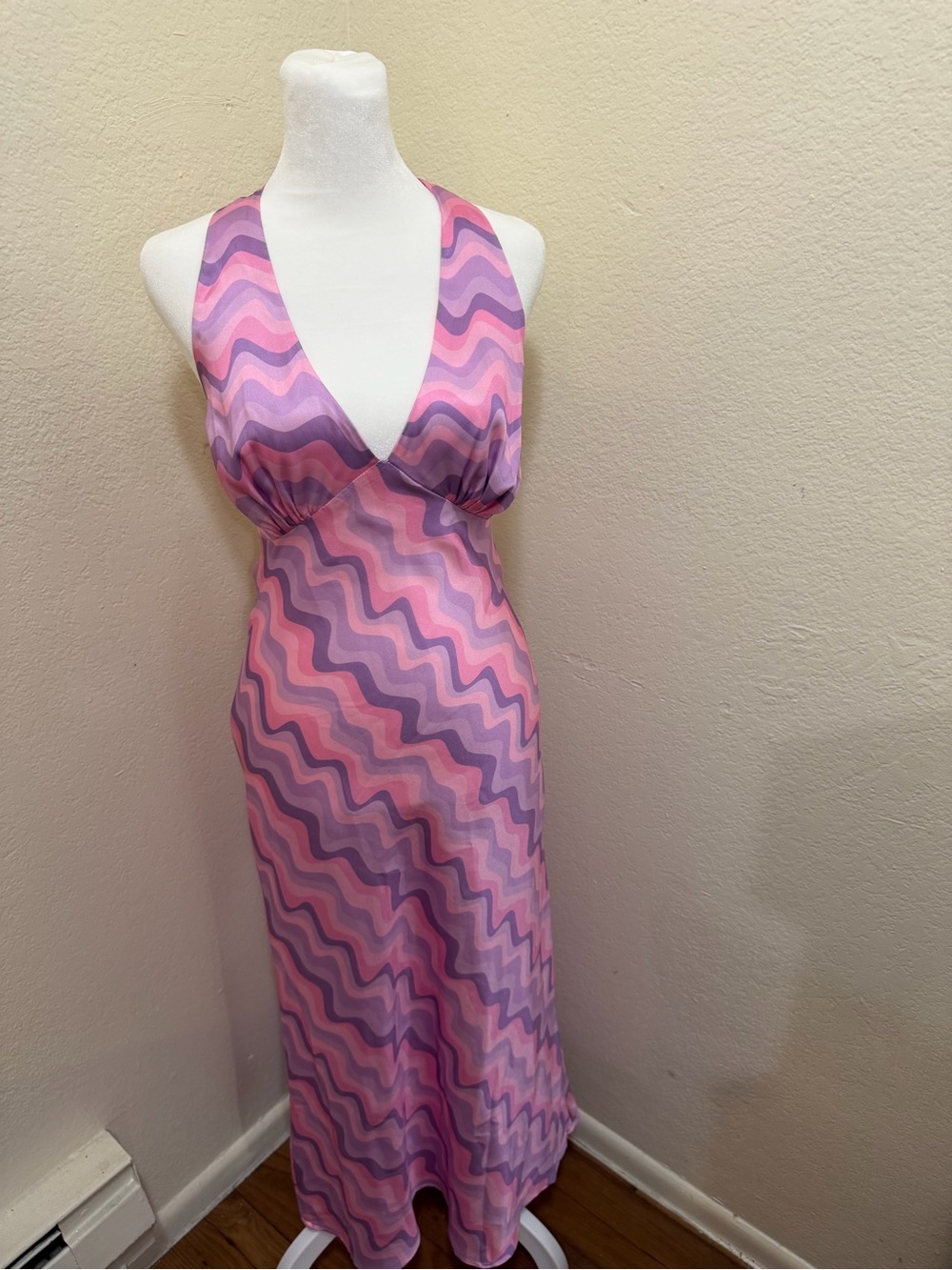 Elegant Pink & Lavender Backless Halter Maxi Dress